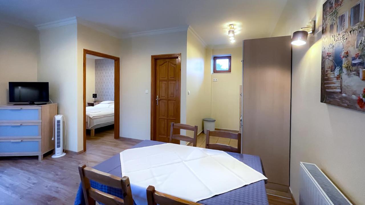 Ozkut Apartmanhaz Olmod 외부 사진