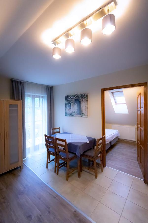 Ozkut Apartmanhaz Olmod 외부 사진