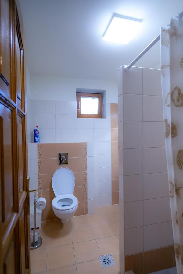Ozkut Apartmanhaz Olmod 외부 사진